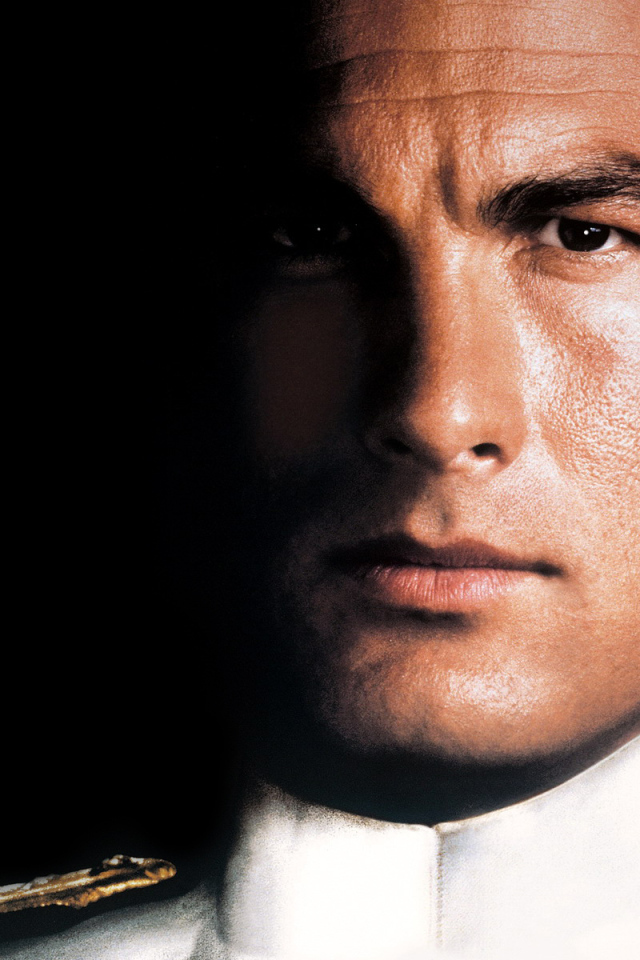 Известный Стивен Сигал