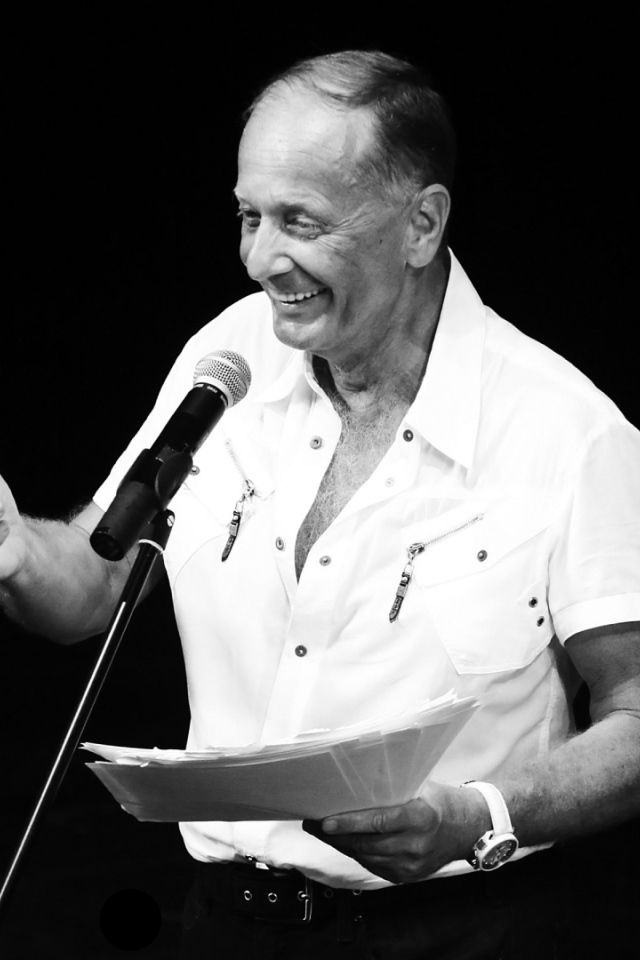 Михаил Задорнов писатель сатирик