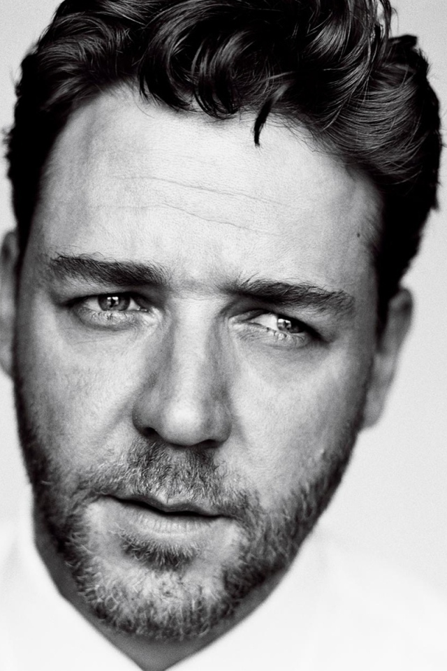 Популярный Актер Рассел Кроу