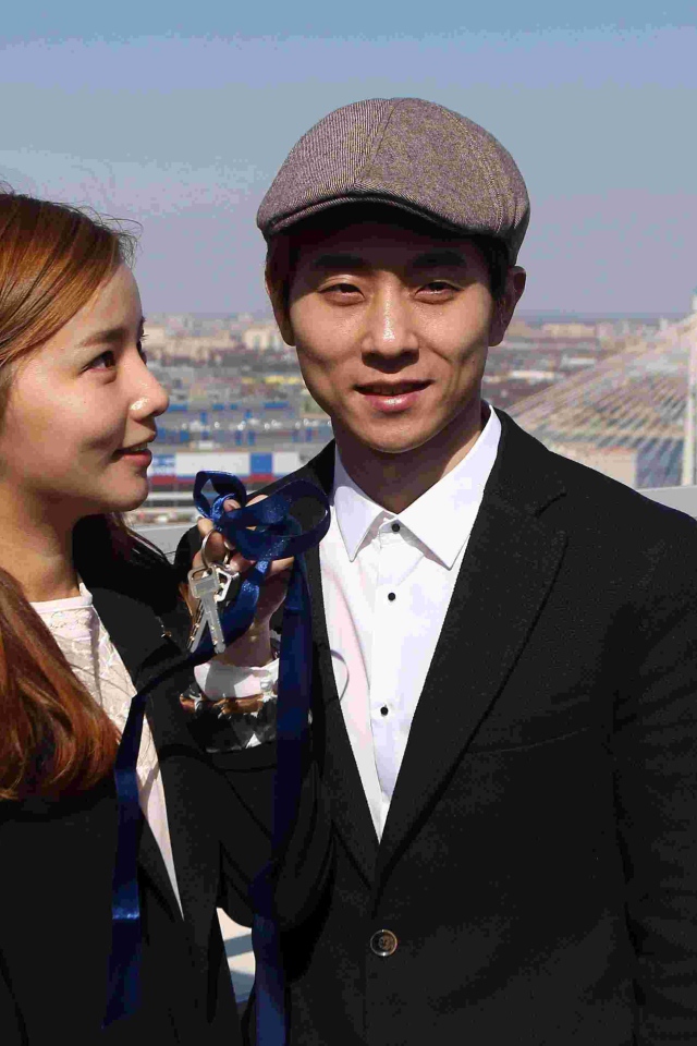 Виктор Ан с женой