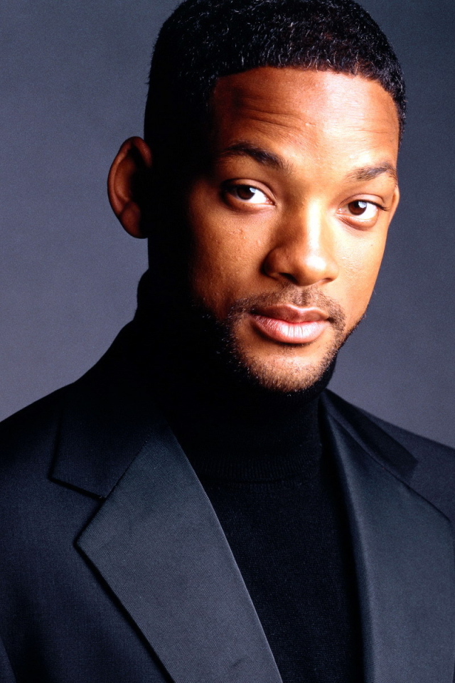 Уилл Смит в черном костюме