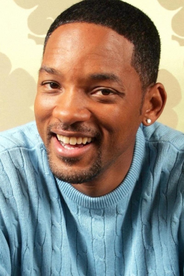 Уилл Смит в синем свитере