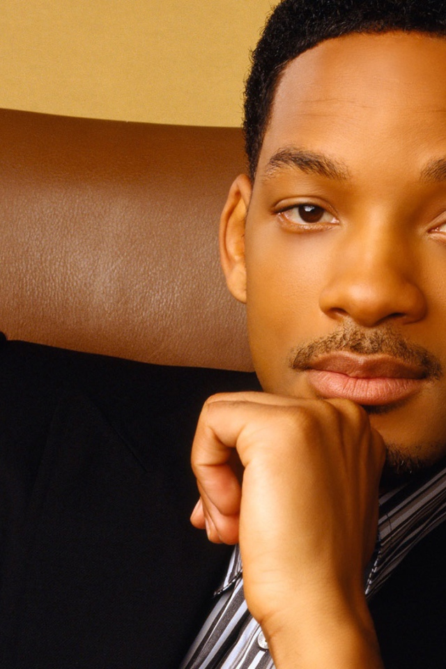 Уилл Смит на диване