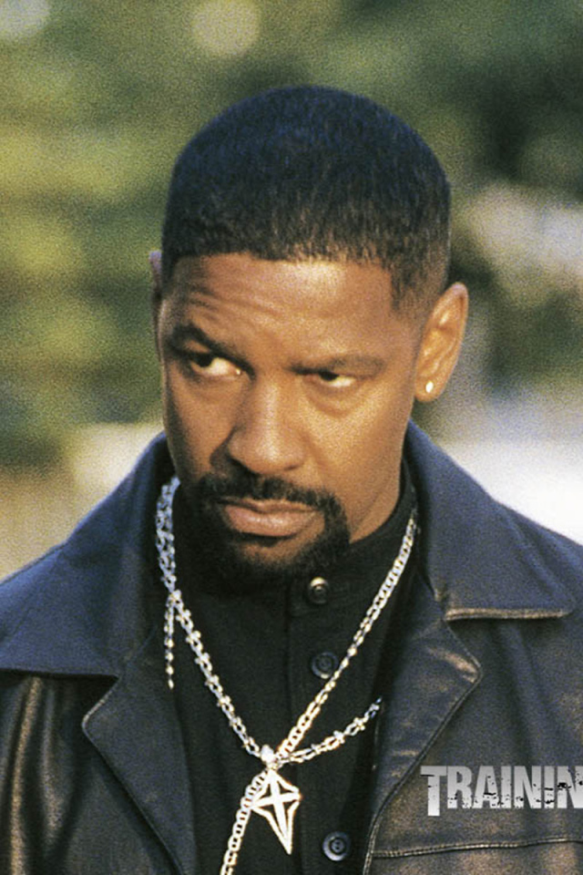 Знаменитый актер Дензел Вашингтон