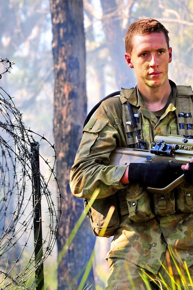 Солдат с винтовкой