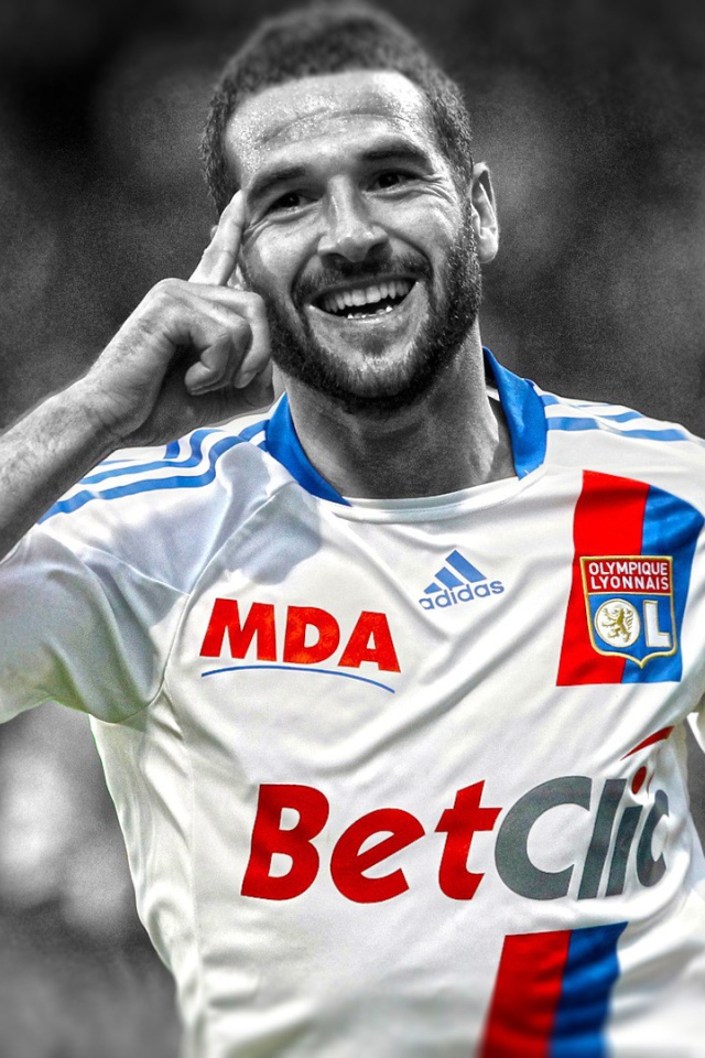 Французский футболист Лисандро Лопез