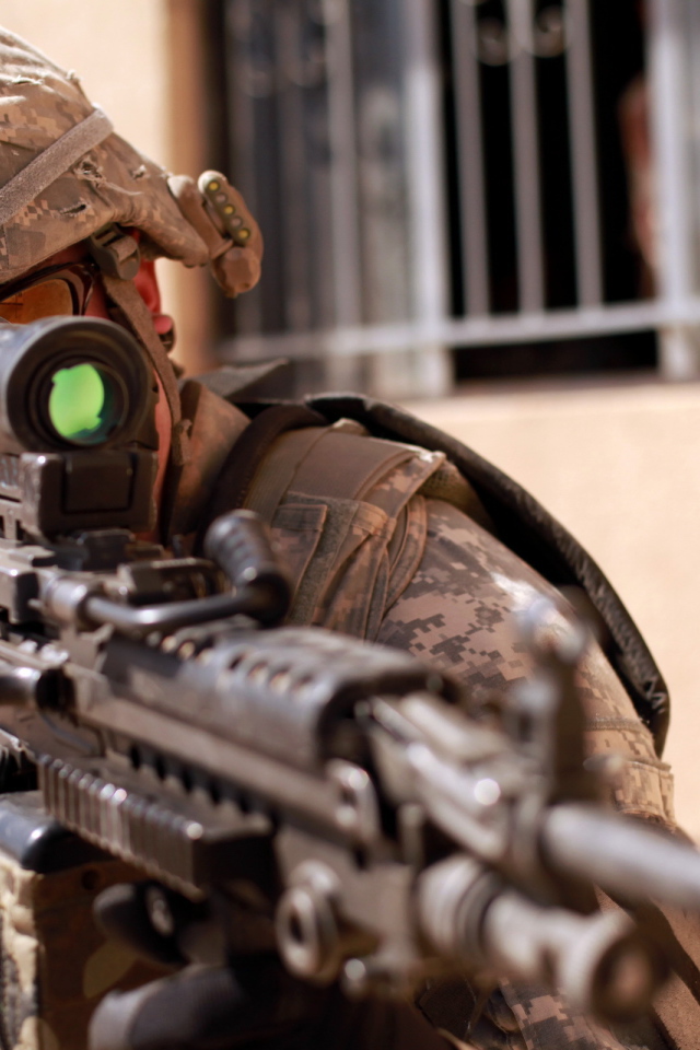 Снайпер прицеливается