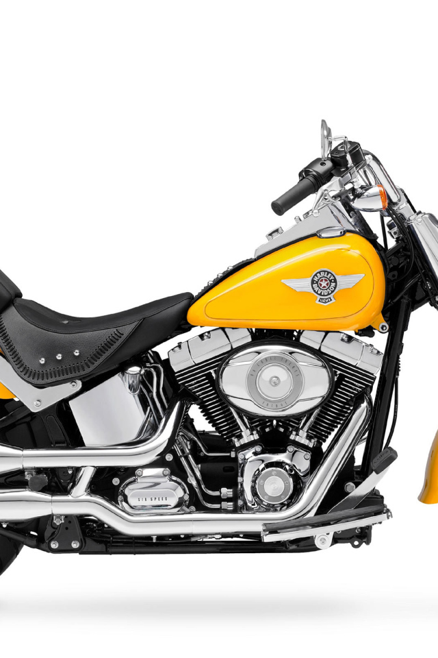 Красивый мотоцикл Harley-Davidson Fat Boy