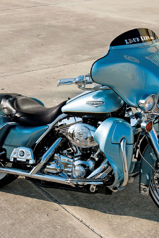 Красивый мотоцикл в москве Harley-Davidson Road King Anniversary Edition
