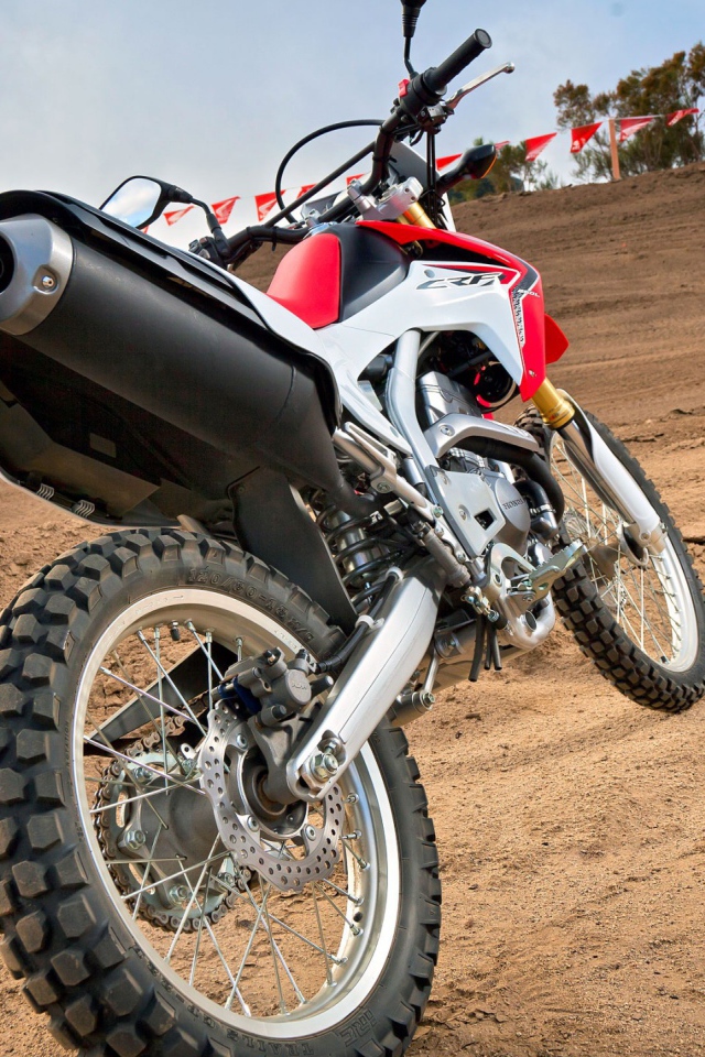 Красивый мотоцикл в москве Honda CRF 250 L