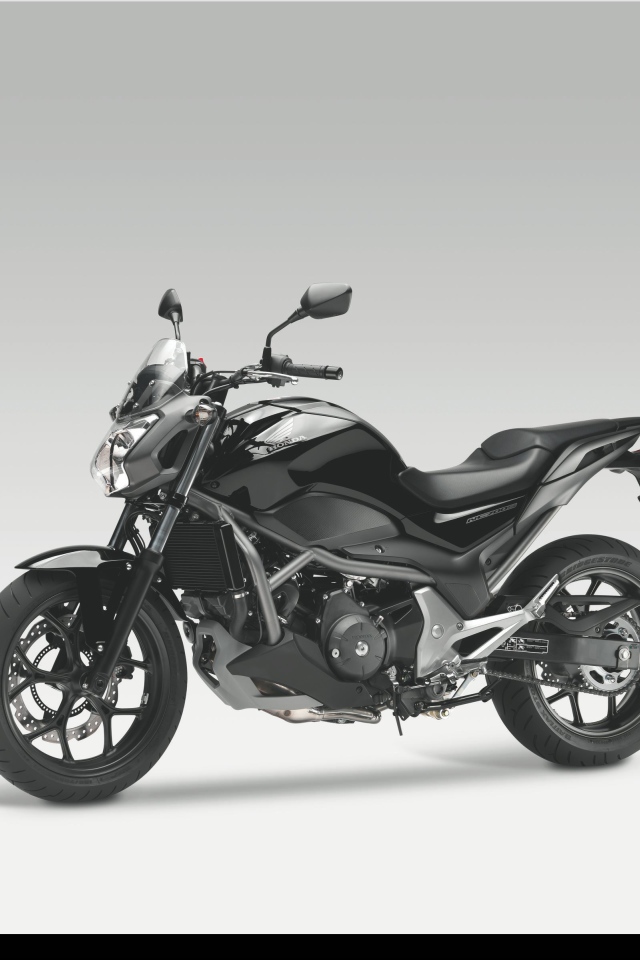 Красивый мотоцикл в москве Honda NC 700 S