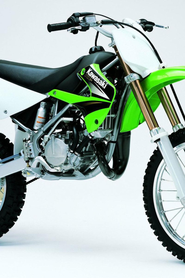 Красивый мотоцикл в москве Kawasaki KX 85-II