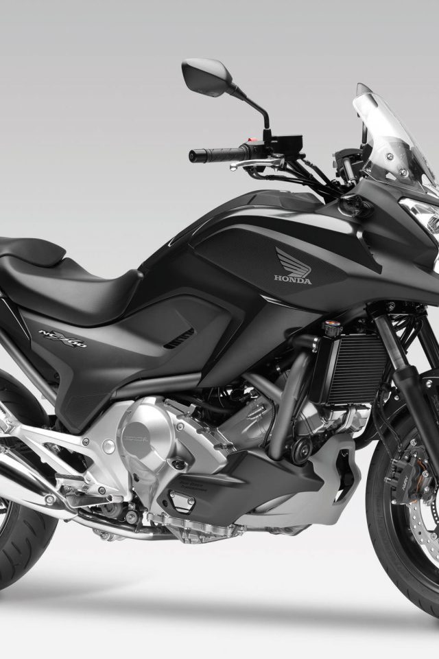 Мотоцикл модели Honda NC 700 X