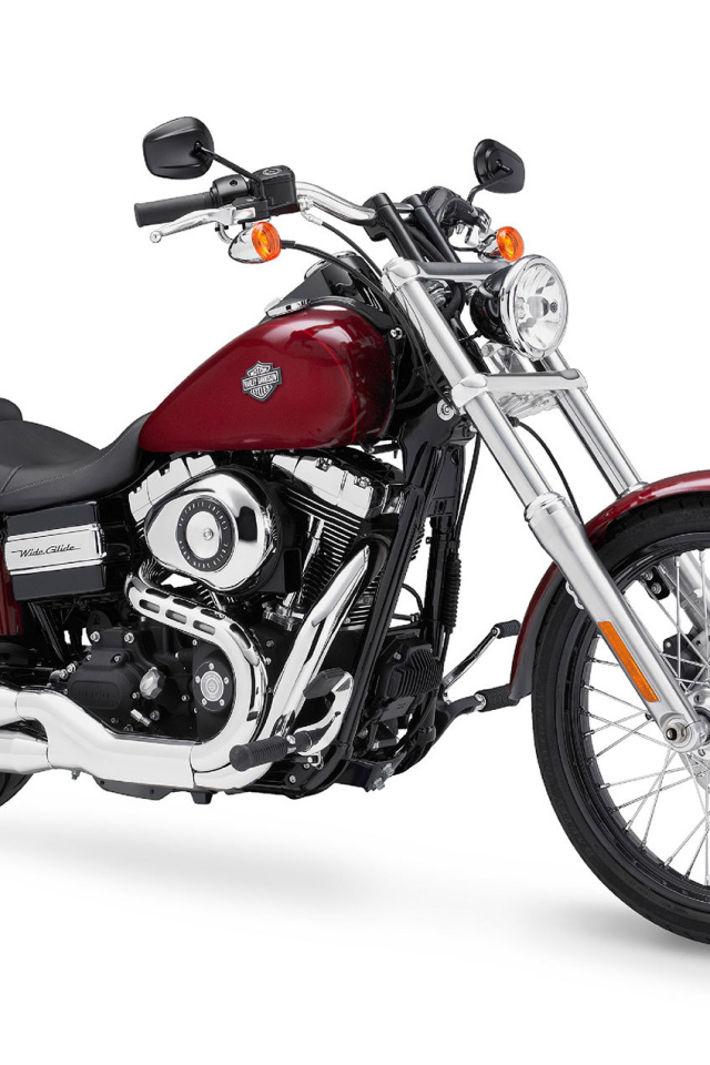 Быстрый мотоцикл Harley-Davidson Dyna Switchback