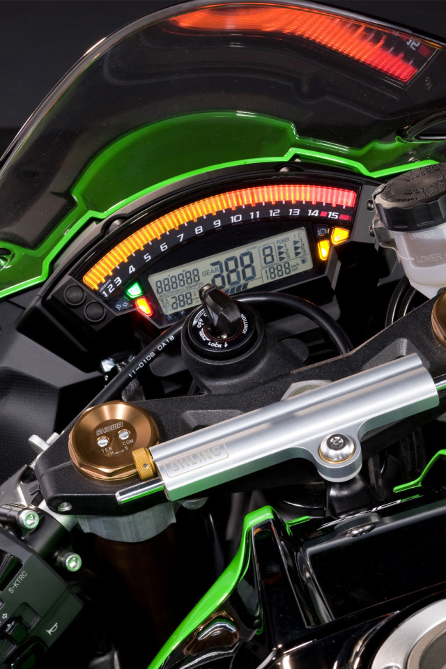 Быстрый мотоцикл Kawasaki Ninja ZX-10R