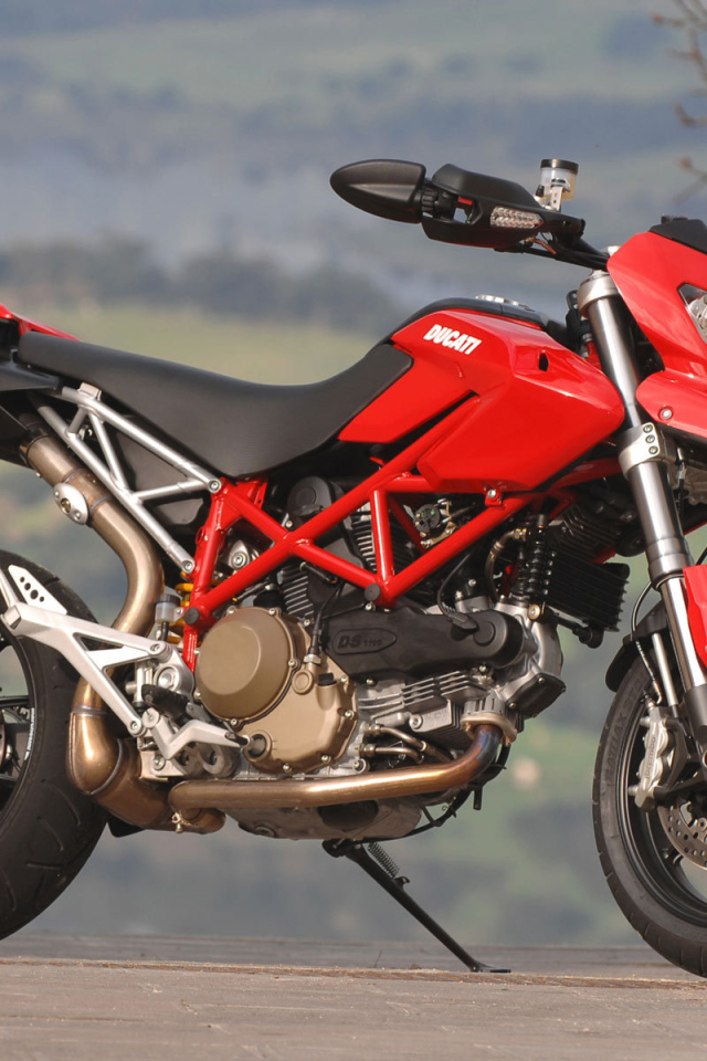 Невероятный мотоцикл Ducati Hypermotard