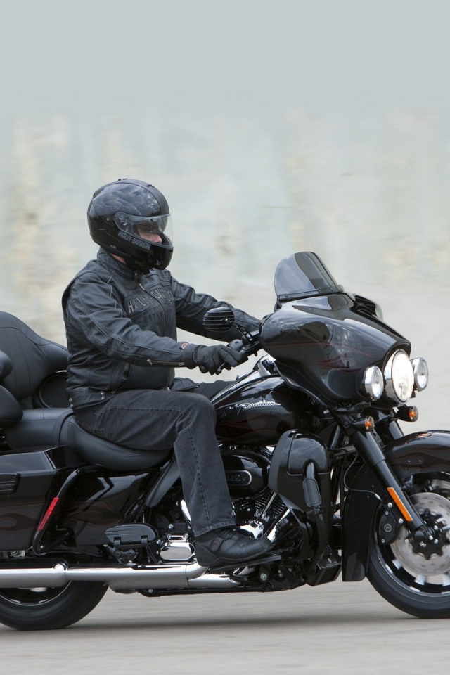 Невероятный мотоцикл Harley-Davidson Electra Glide Ultra Classic