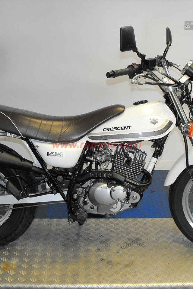 Невероятный мотоцикл Suzuki RV 125