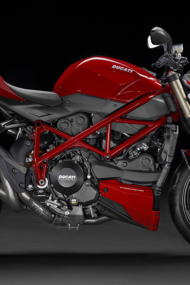 Невероятно быстрый мотоцикл Ducati Streetfighter 848