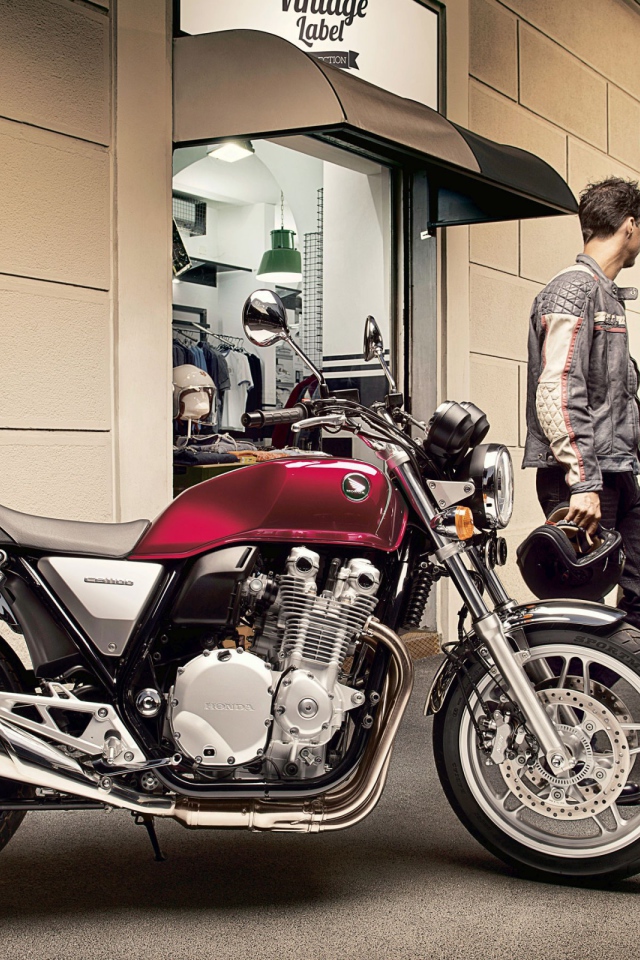 Невероятно быстрый мотоцикл Honda CB 1100