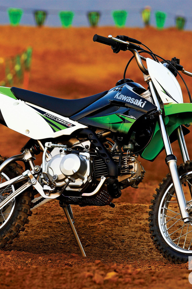 Невероятно быстрый мотоцикл Kawasaki KLX 110