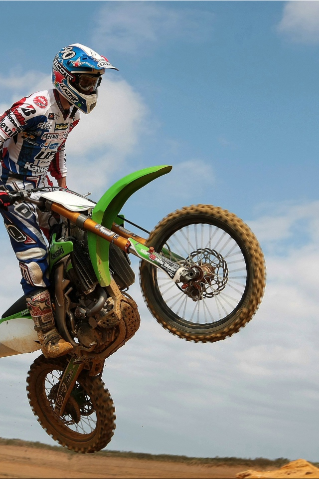 Невероятно быстрый мотоцикл Kawasaki KX 450 F