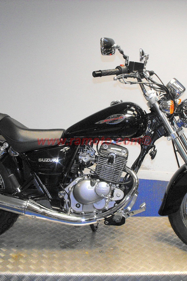 Невероятно быстрый мотоцикл Suzuki Marauder 125