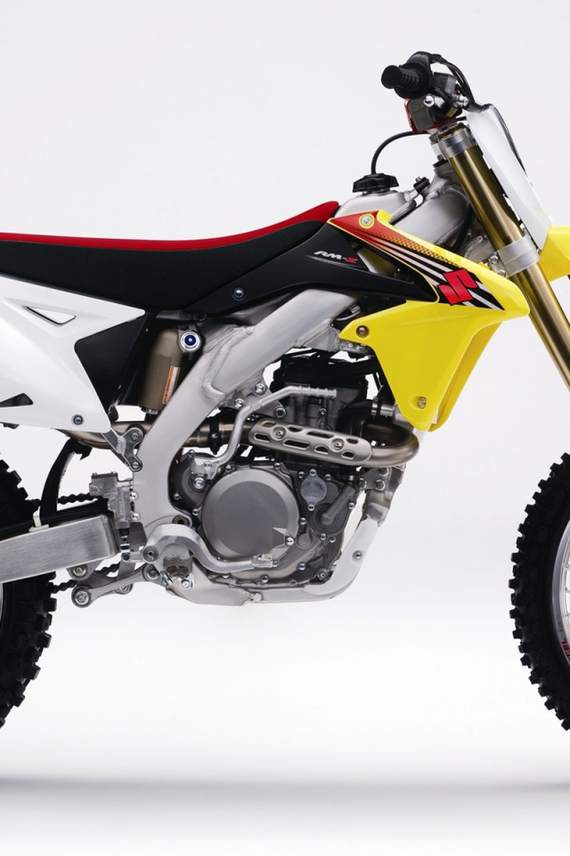 Невероятно быстрый мотоцикл Suzuki RM-Z 250