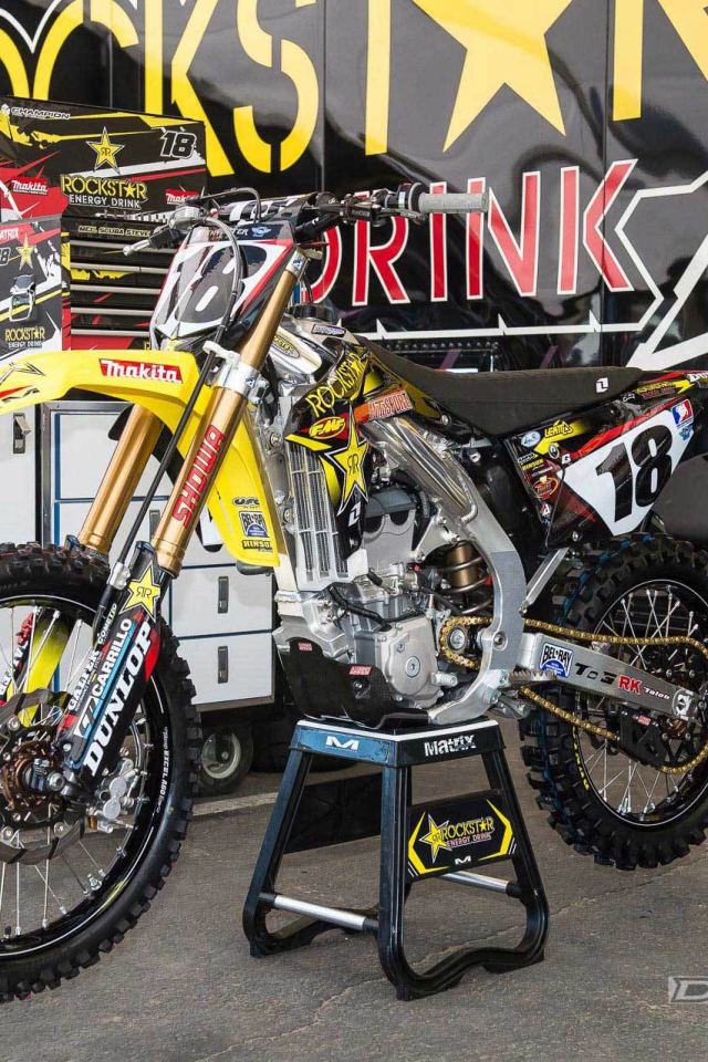 Мотоцикл Suzuki модели RMX 450 Z