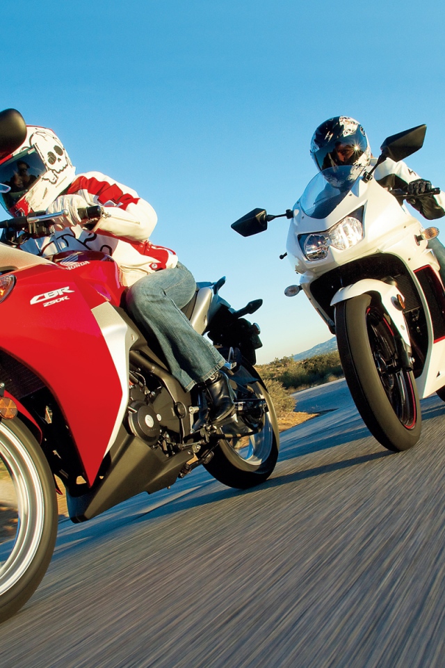 Новый мотоцикл Honda CBR 250 R