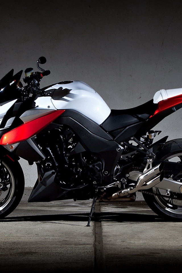 Новый мотоцикл Kawasaki ER-6n
