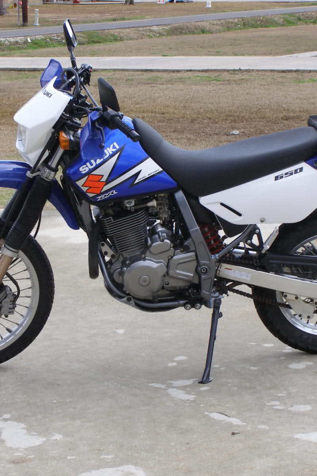 Новый мотоцикл Suzuki DR 650 SE