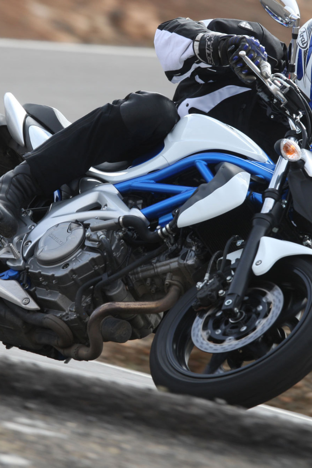 Новый мотоцикл Suzuki SFV 650