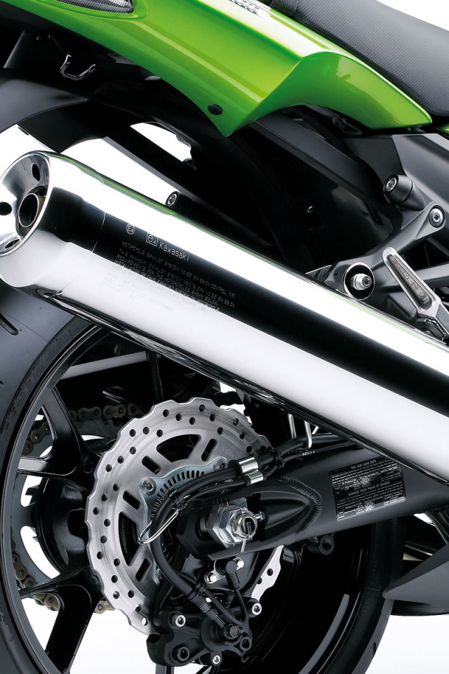 Новый мотоцикл Kawasaki ZZR 1400