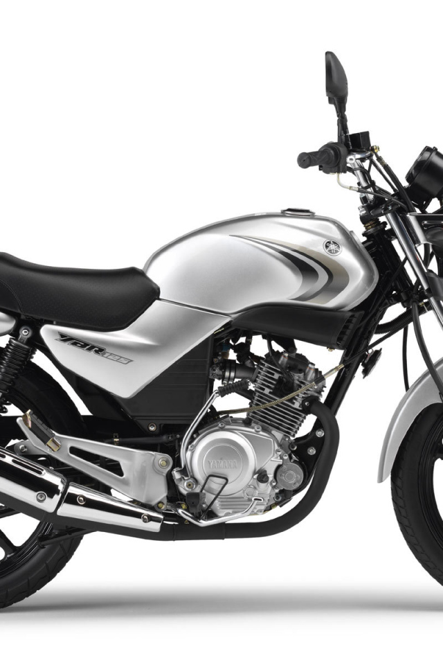 Новый надежный мотоцикл Suzuki Boulevard S 40