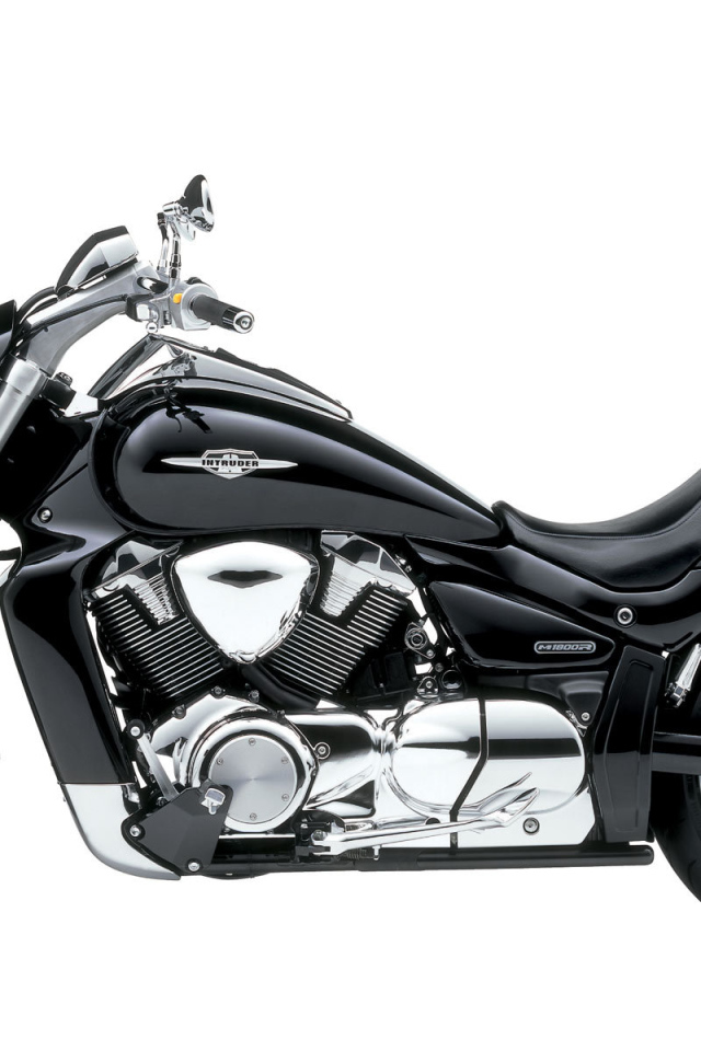 Новый надежный мотоцикл Suzuki Intruder M1800 R