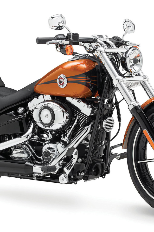 Новый надежный мотоцикл Harley-Davidson Softail Breakout