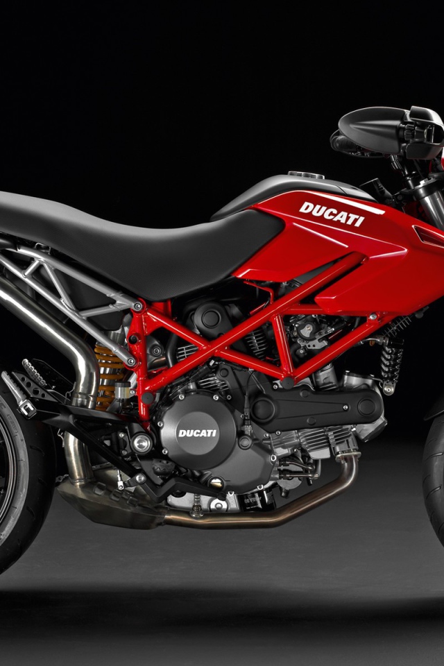 Популярный мотоцикл Ducati Hypermotard