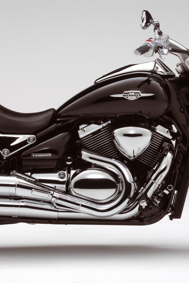 Популярный мотоцикл Suzuki  Intruder M1500