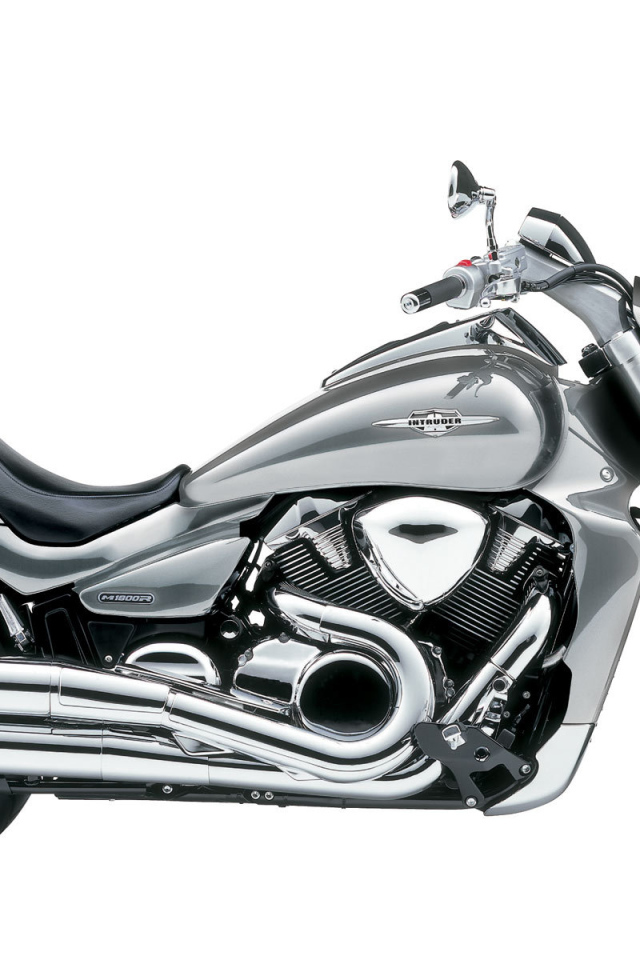 Популярный мотоцикл Suzuki  Intruder M1800 R