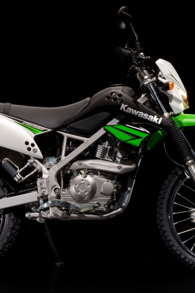 Надежный мотоцикл Kawasaki KLX 125