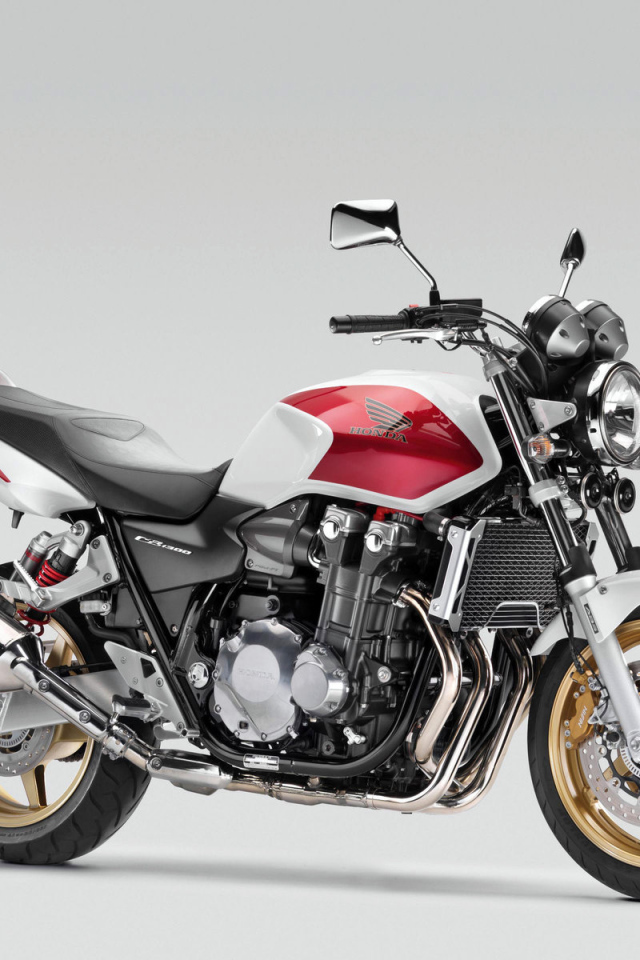 Надежный мотоцикл Suzuki GSF 1250 S