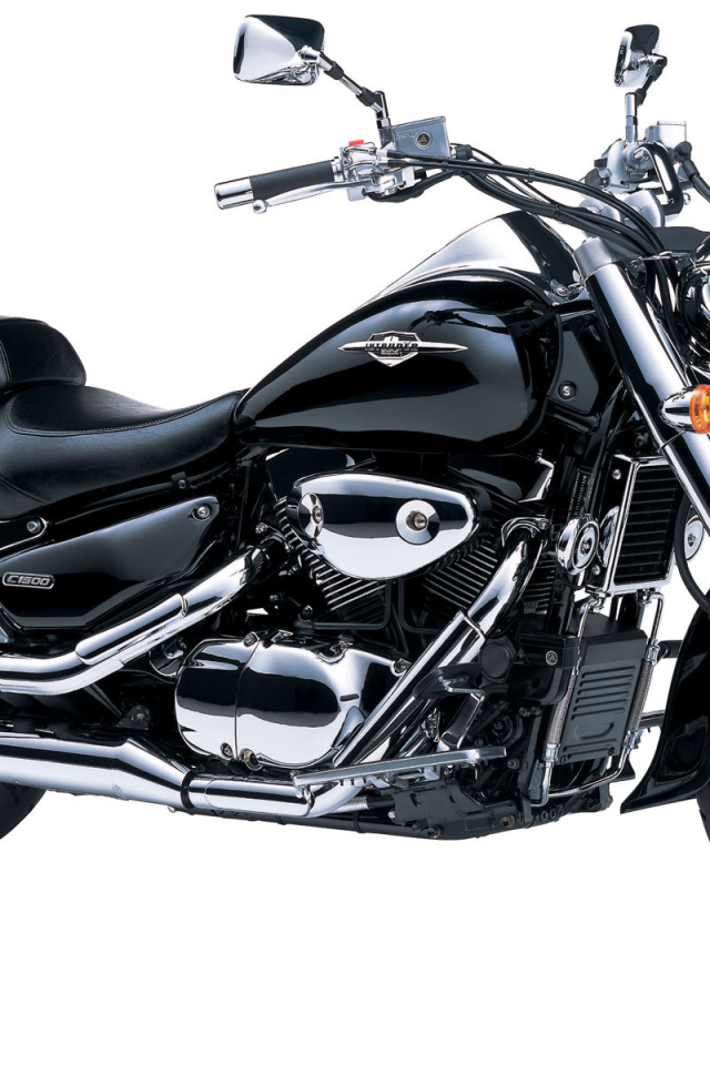 Надежный мотоцикл Suzuki Intruder M1500
