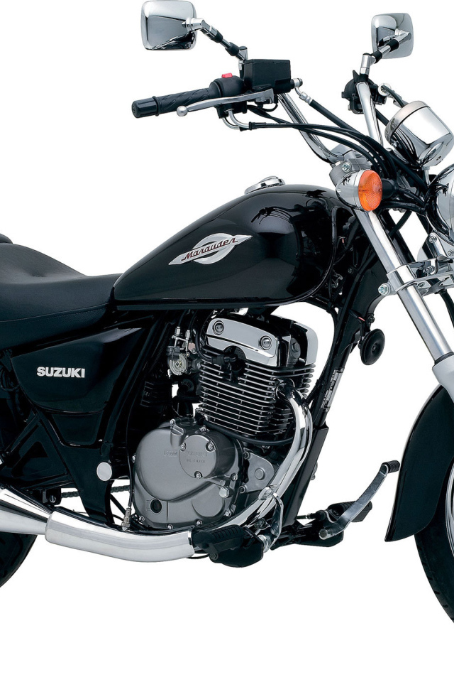 Надежный мотоцикл Suzuki Marauder 125