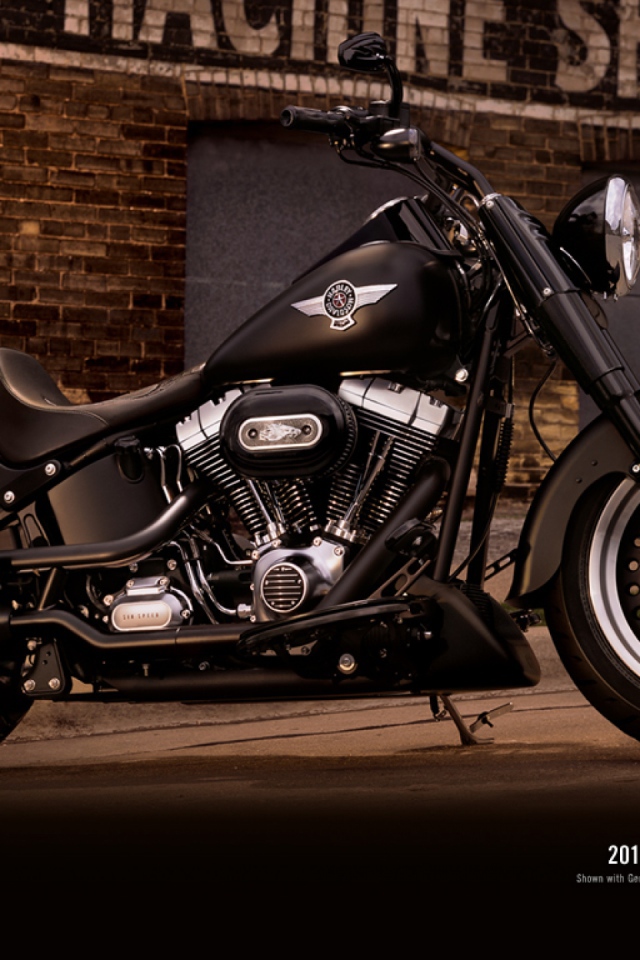 Надежный мотоцикл Harley-Davidson Fat Boy