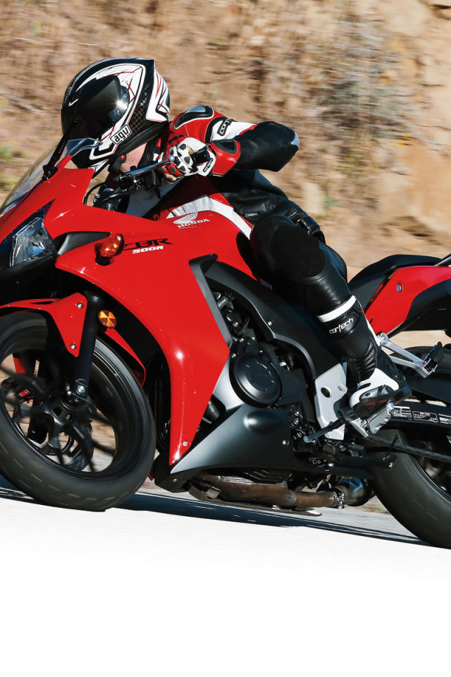 Надежный мотоцикл Honda CBR 500 R