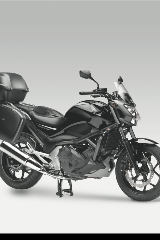 Надежный мотоцикл Honda NC 700 X