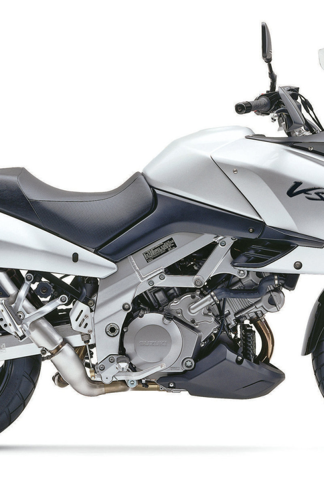 Надежный мотоцикл Suzuki V-Storm 1000  DL