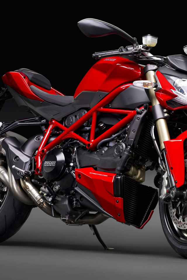 Тест-драйв мотоцикла Ducati Streetfighter 848