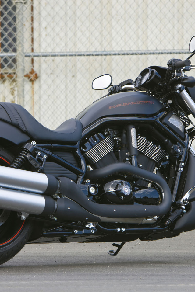 Тест-драйв мотоцикла Harley-Davidson Night Rod Special